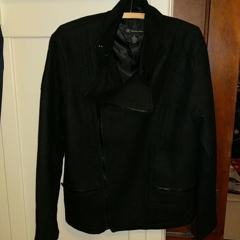 Double Breasted Wool Coat / Pea Coat